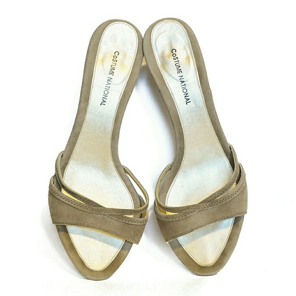 CNC Costume National Shoes - Costume National Taupe Suede Kitten Heel Mules